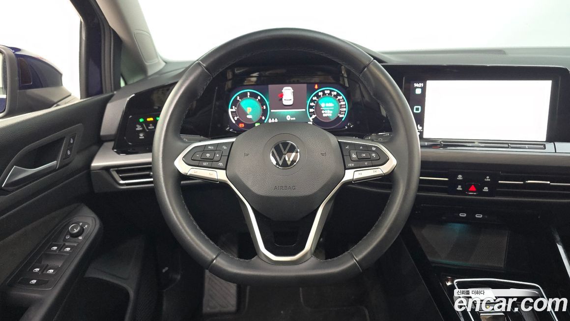 Volkswagen Golf 2023