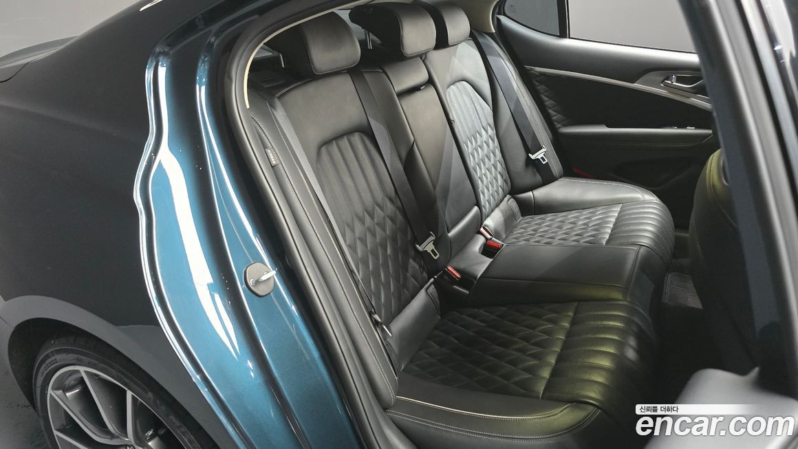 Genesis G70 2021