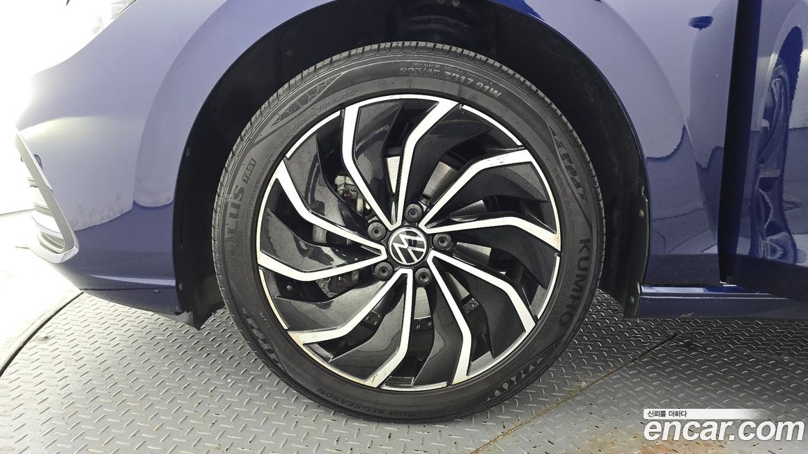 Volkswagen Golf 2023