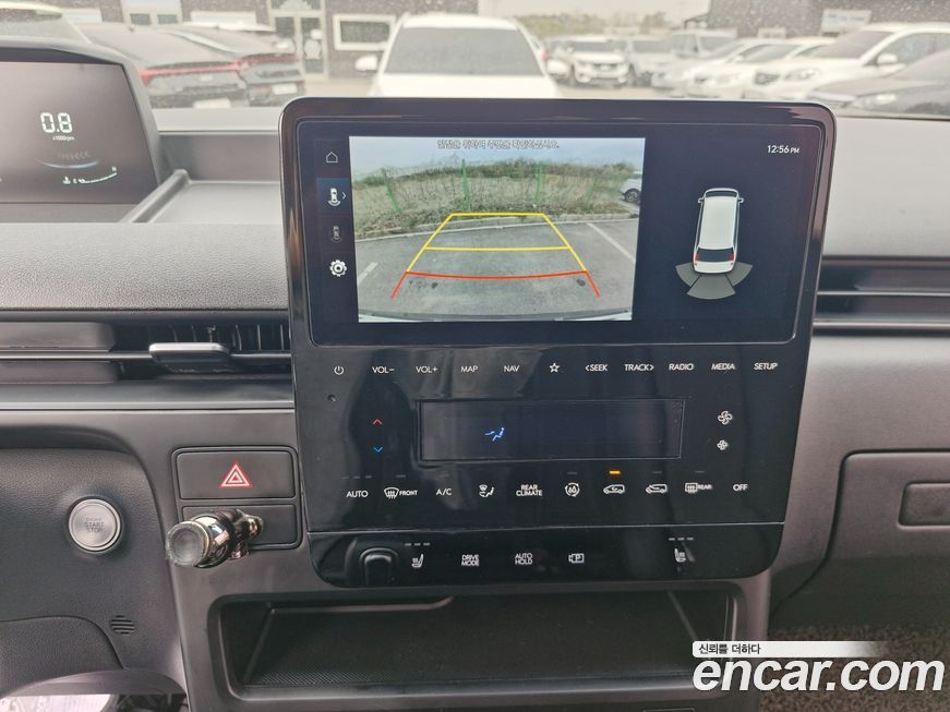 Hyundai Staria 2022