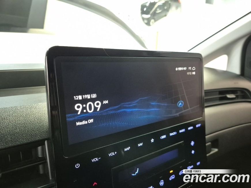 Hyundai Staria 2023