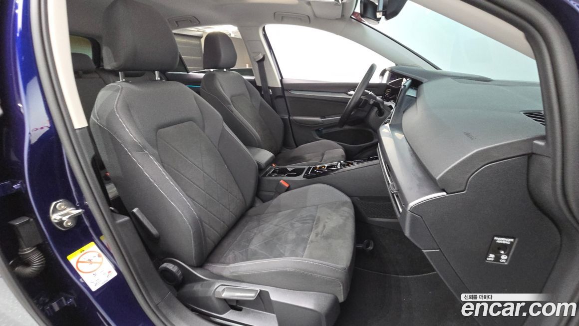 Volkswagen Golf 2023