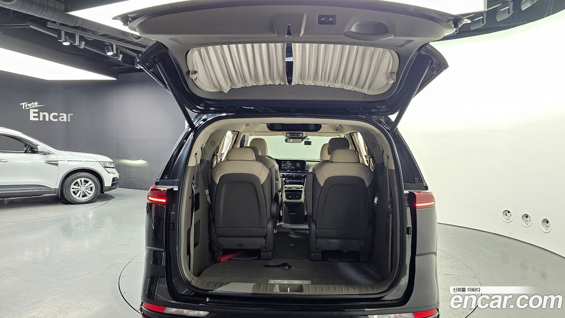Kia Canival 2021