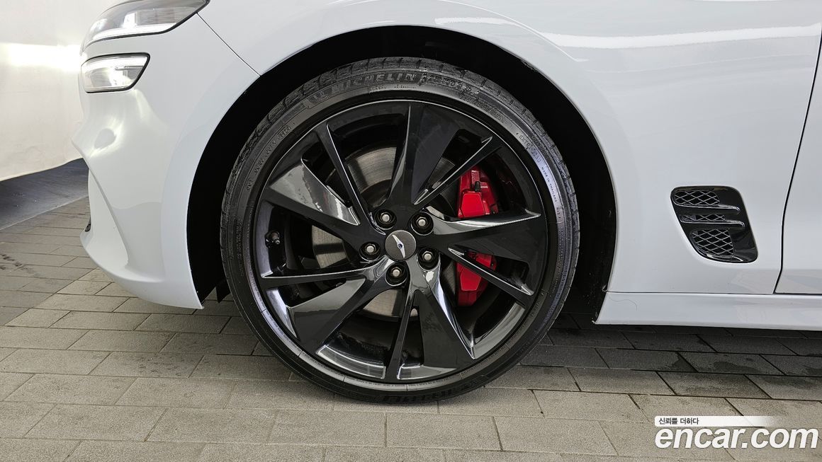 Genesis G70 2021