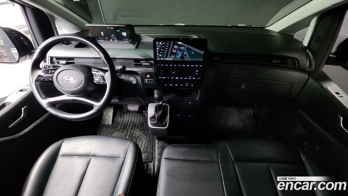 Hyundai Staria 2022