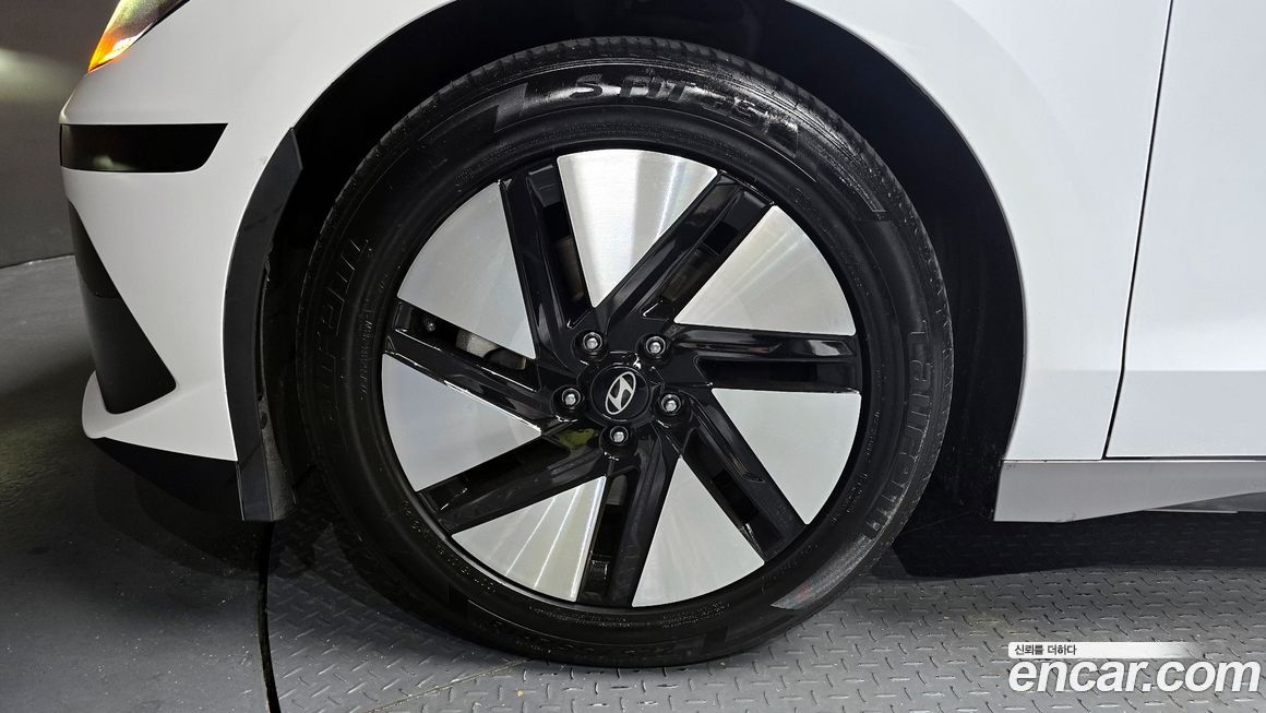 Hyundai Ioniq6 2025