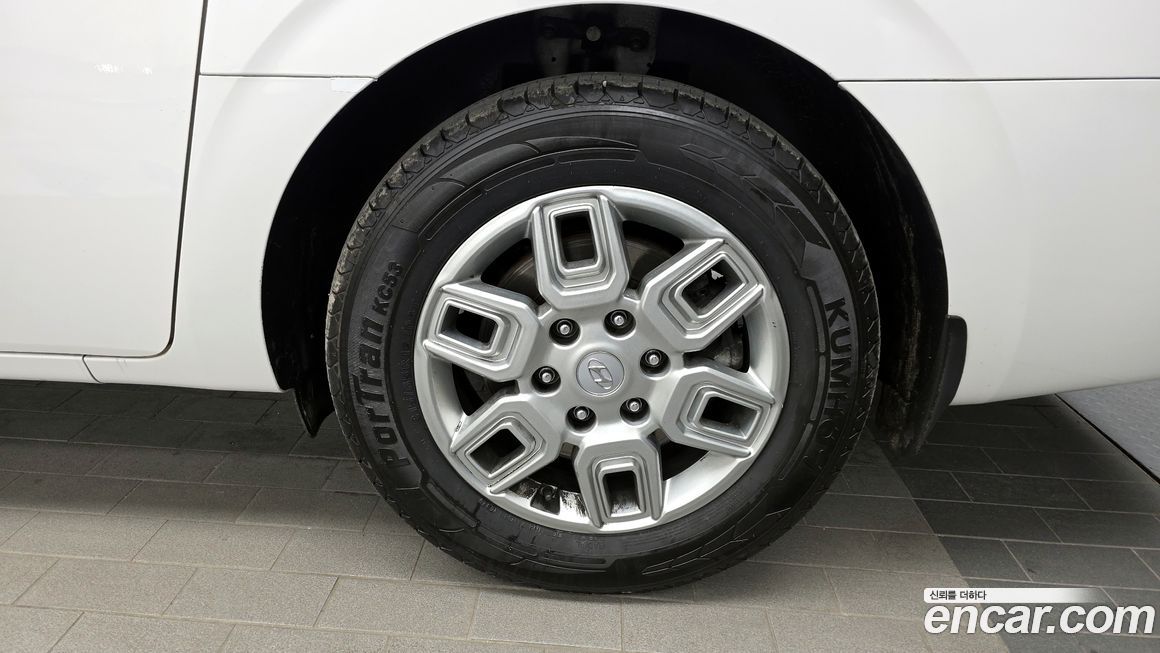 Hyundai Staria 2024