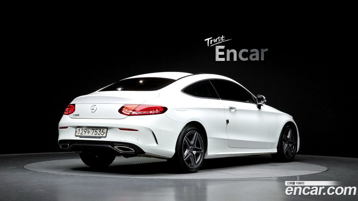 Mercedes-Benz C-Class 2020