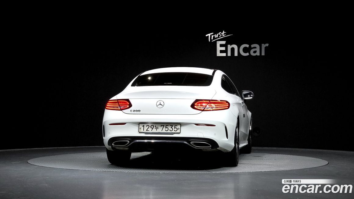 Mercedes-Benz C-Class 2020