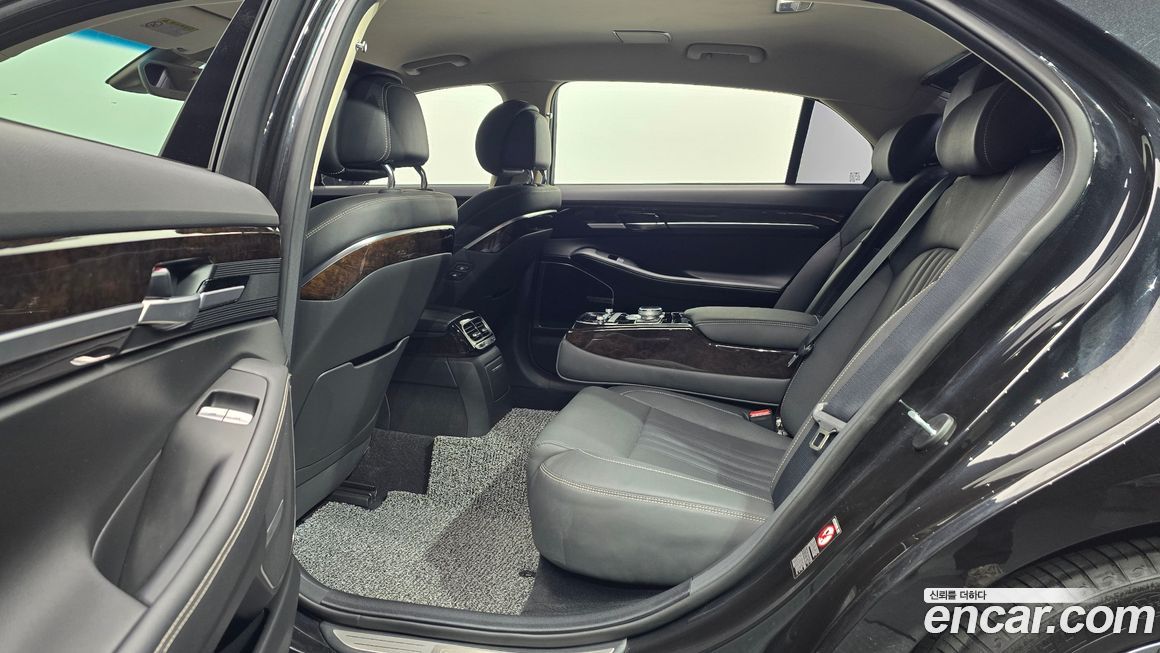 Genesis G90 2019