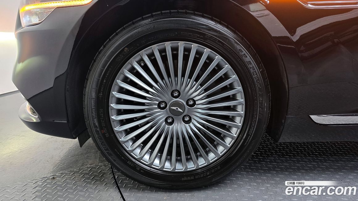 Genesis G90 2019