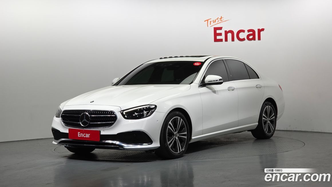 Mercedes-Benz E-Class 2021