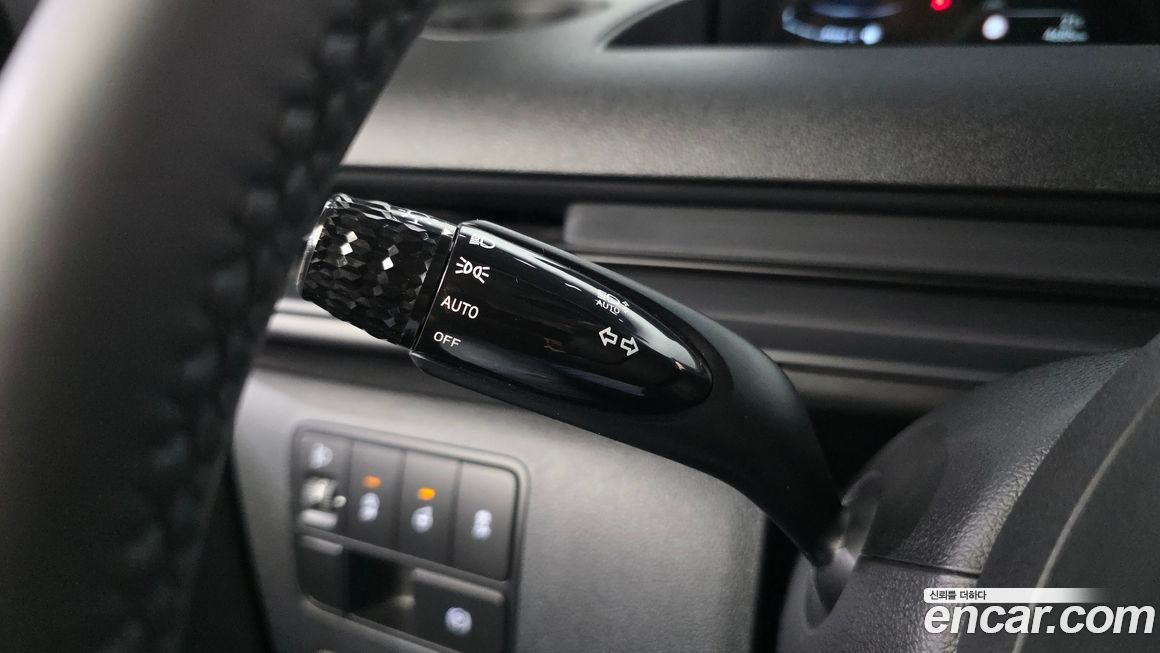 Hyundai Staria 2024