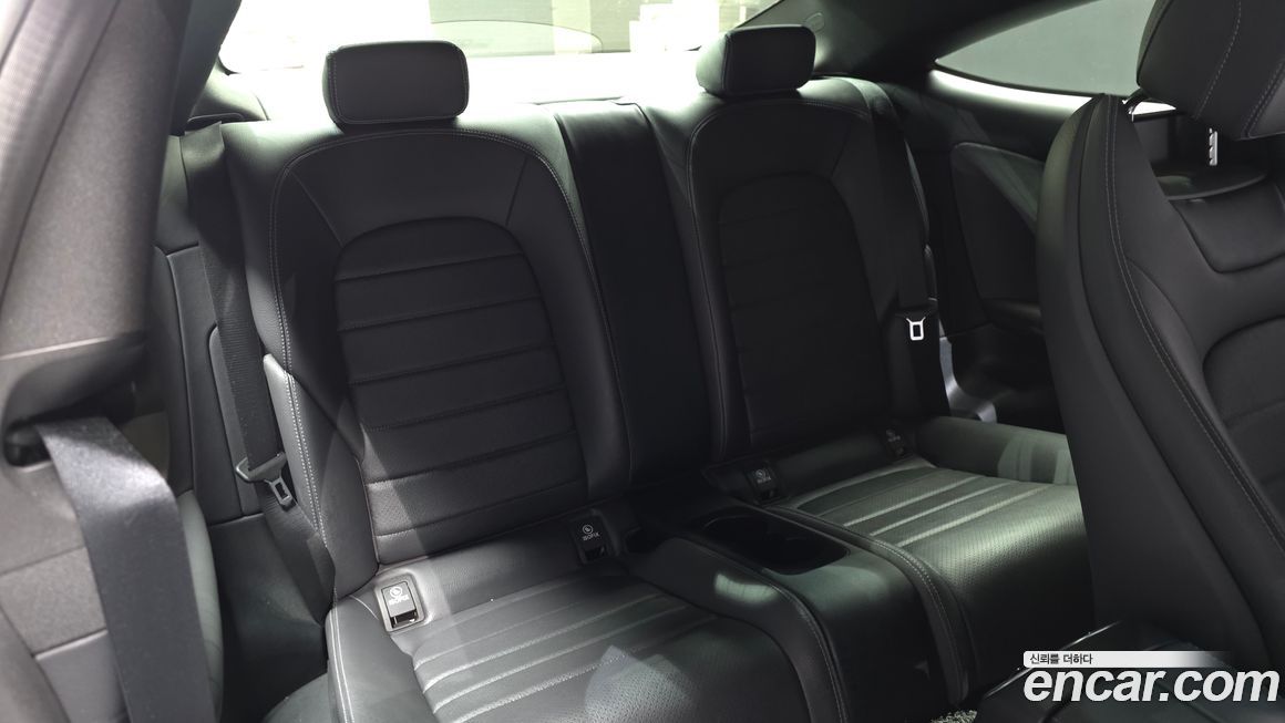 Mercedes-Benz C-Class 2020
