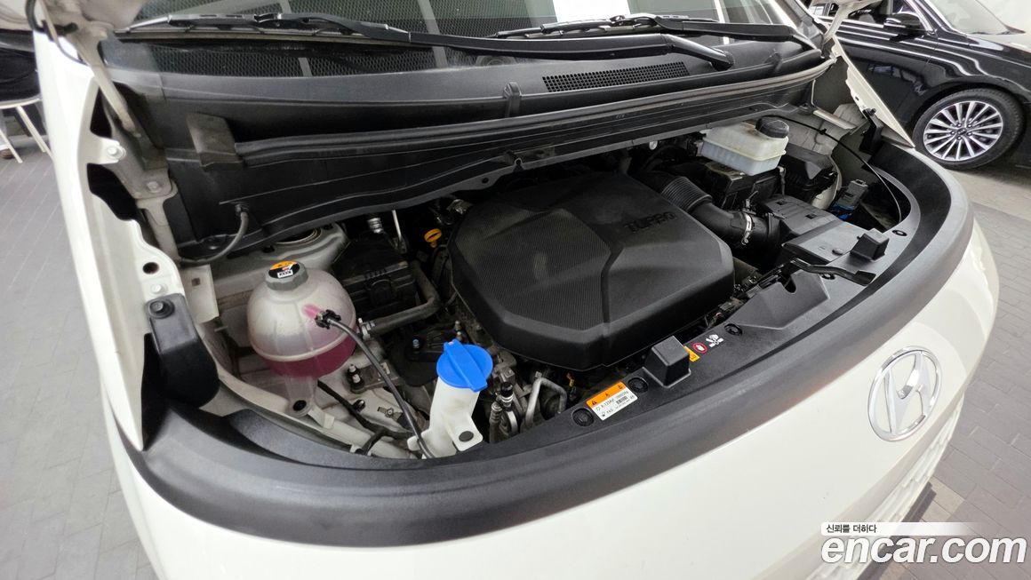 Hyundai Staria 2024