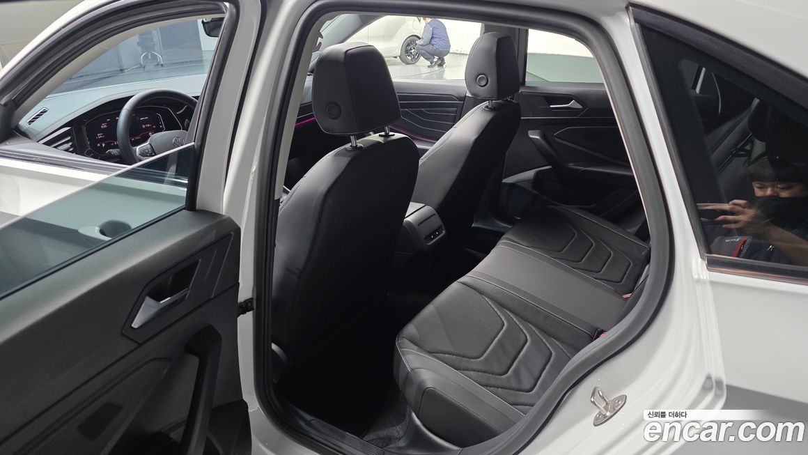 Volkswagen Jetta 2024