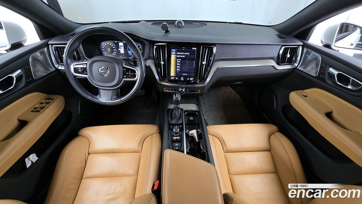 Volvo V60 2020