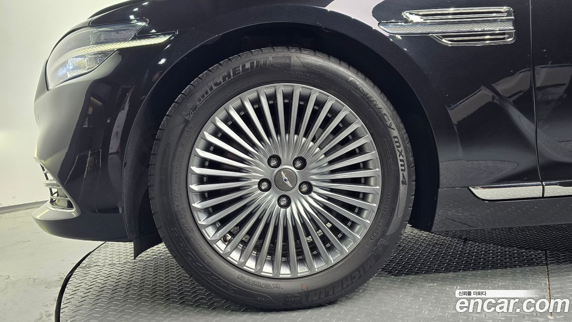 Genesis G90 2019