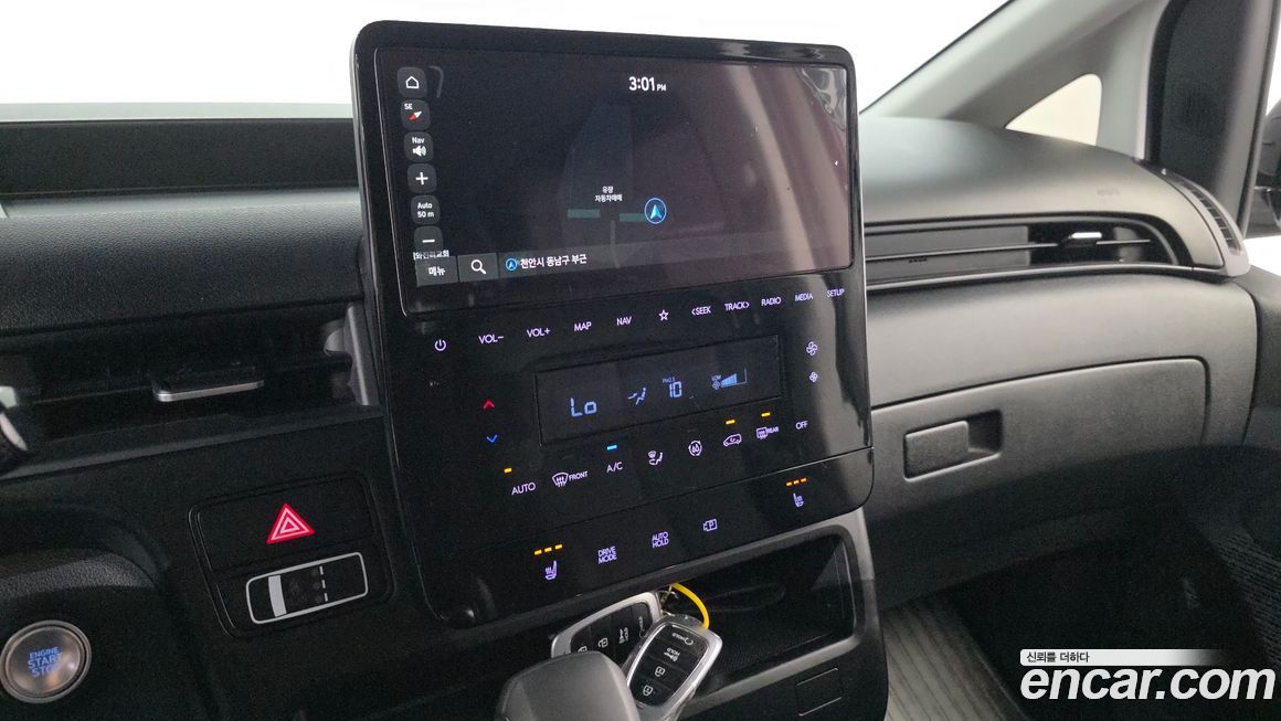 Hyundai Staria 2024