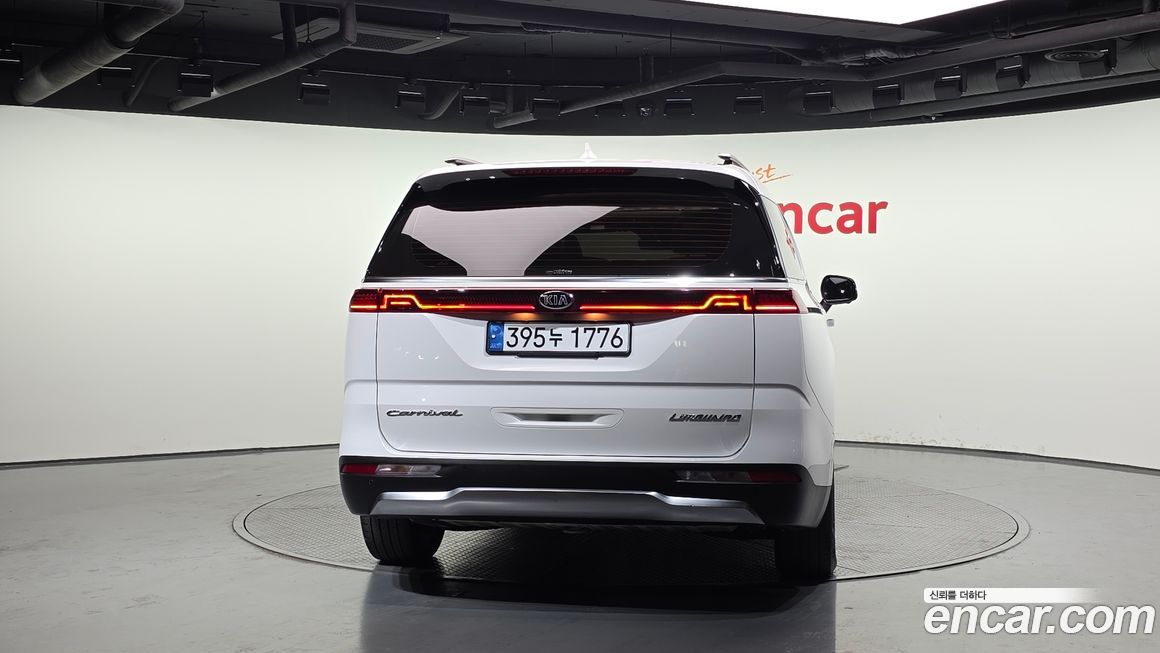 Kia Canival 2021