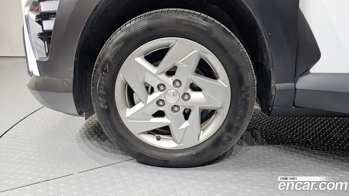 Hyundai Kona 2024