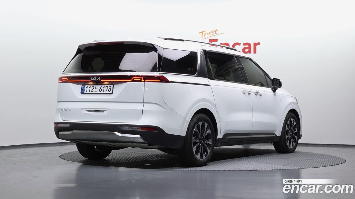 Kia Canival 2023