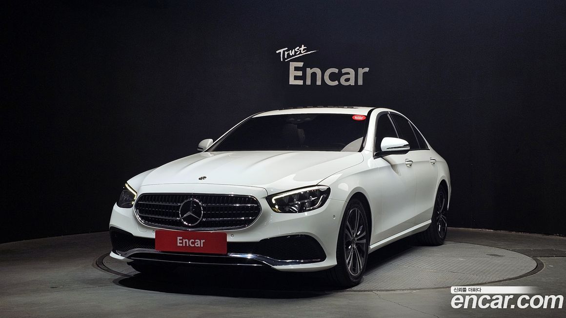 Mercedes-Benz E-Class 2021