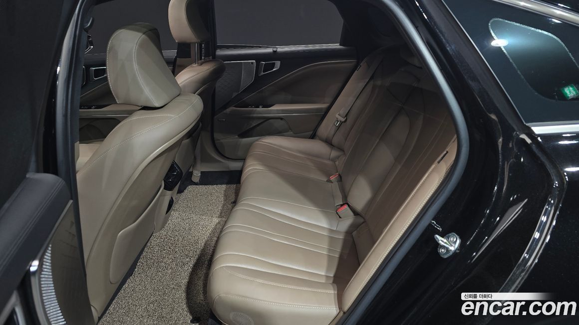 Kia K8 2023