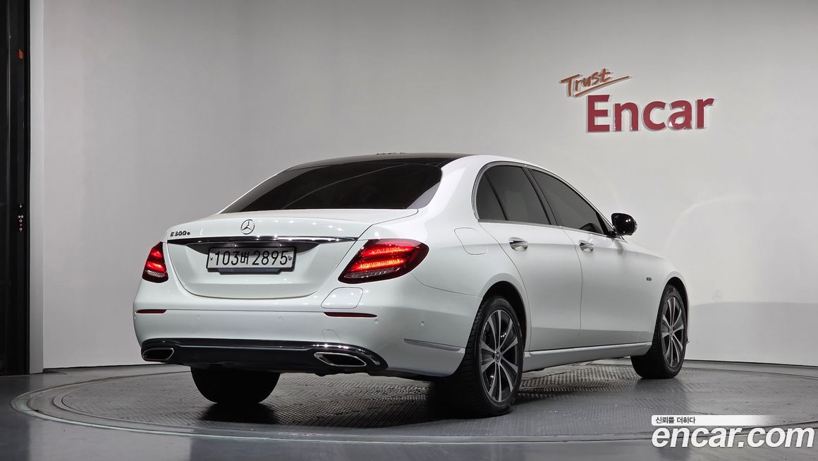 Mercedes-Benz E-Class 2019