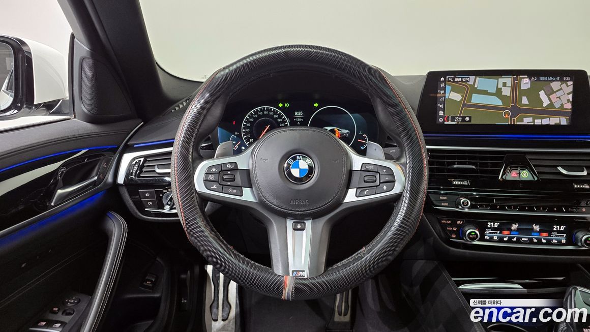 BMW 5-Series 2019