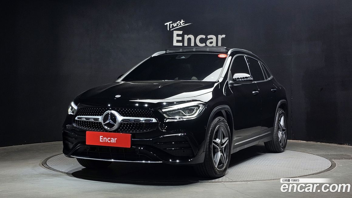 Mercedes-Benz GLA-Class 2021