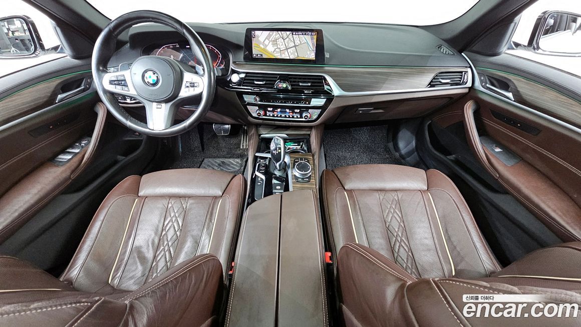 BMW 5-Series 2020