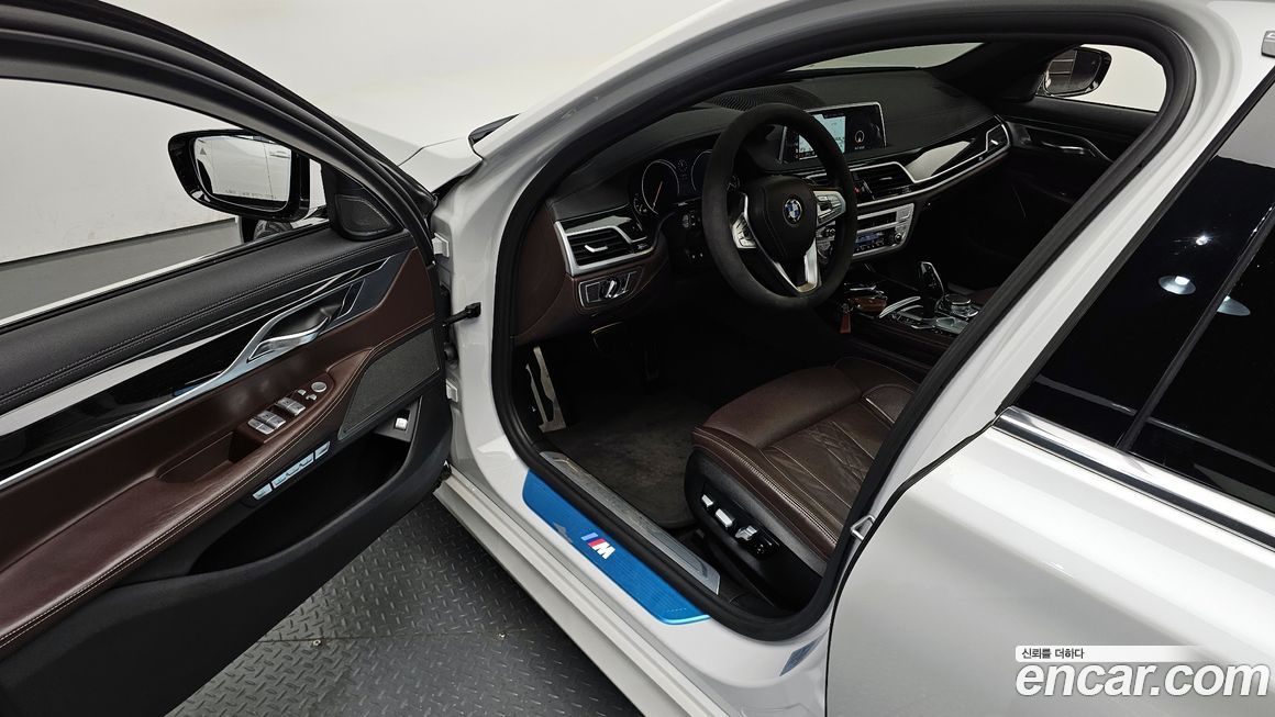 BMW 7-Series 2018