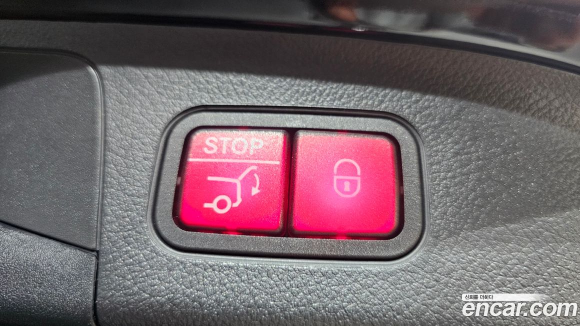 Mercedes-Benz GLA-Class 2021