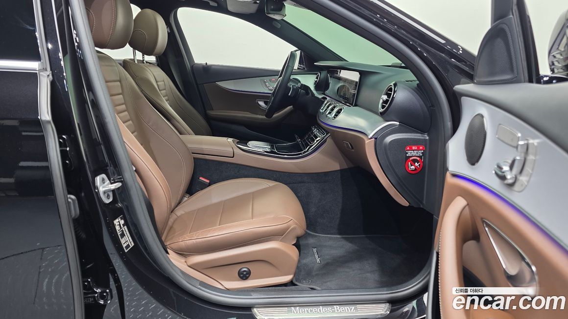 Mercedes-Benz E-Class 2021