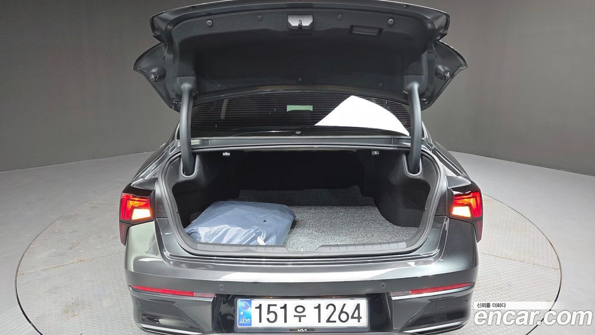 Kia K5 2024