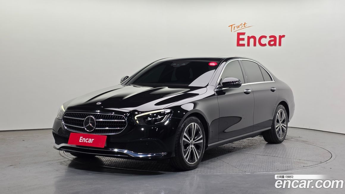 Mercedes-Benz E-Class 2021