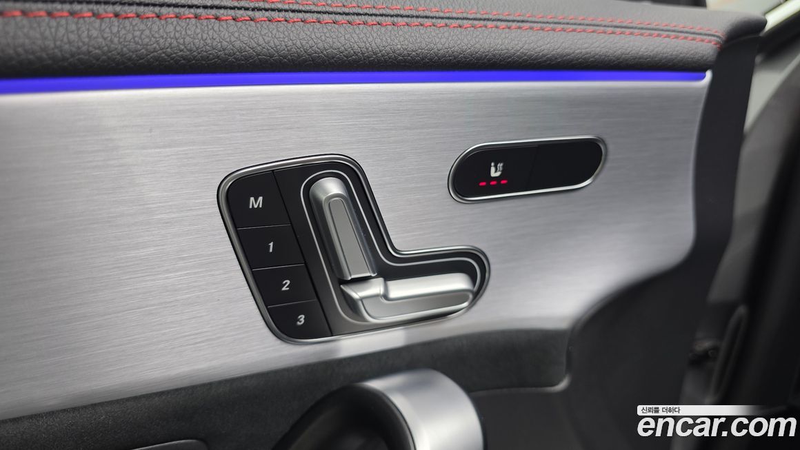 Mercedes-Benz CLA-Class 2021