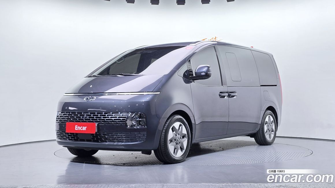 Hyundai Staria 2024