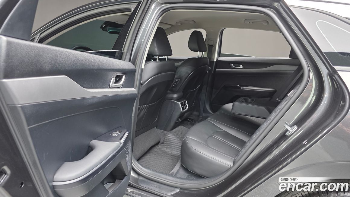 Kia K5 2024