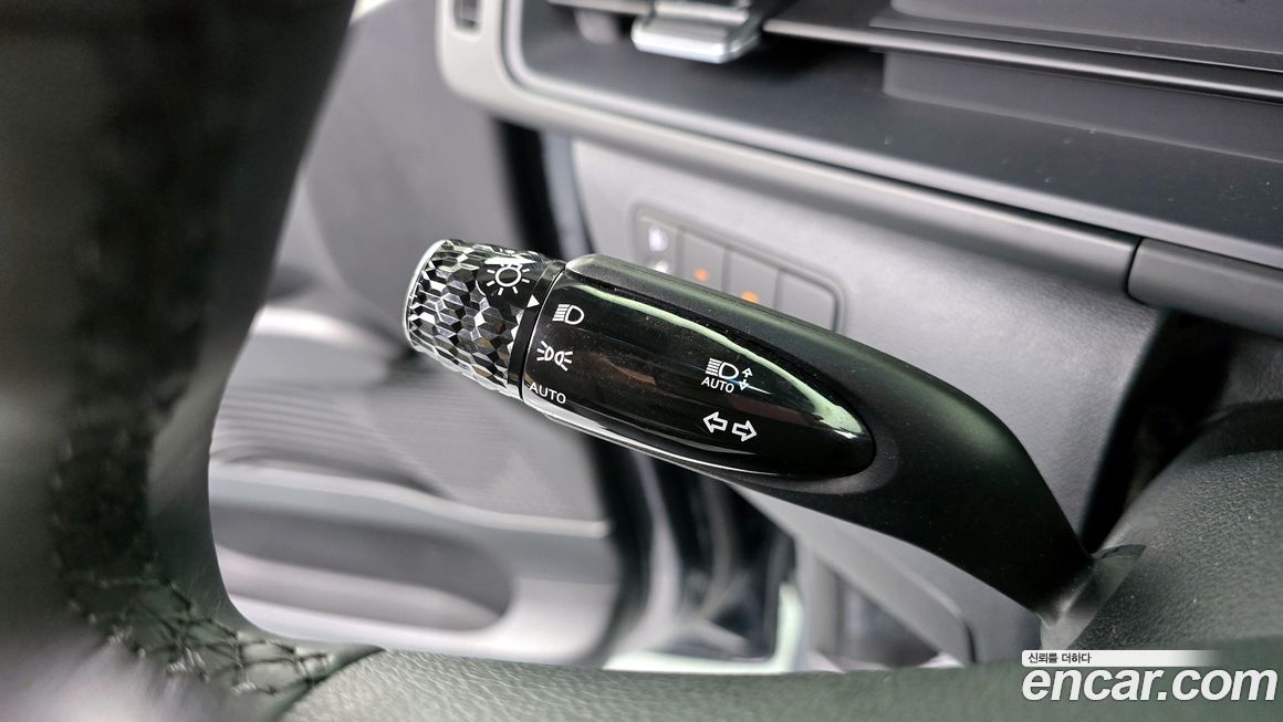 Hyundai Staria 2024