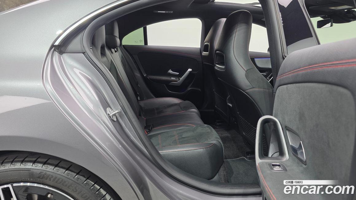 Mercedes-Benz CLA-Class 2021