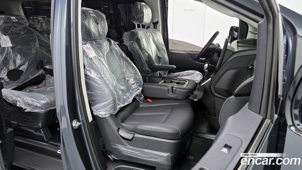 Hyundai Staria 2024