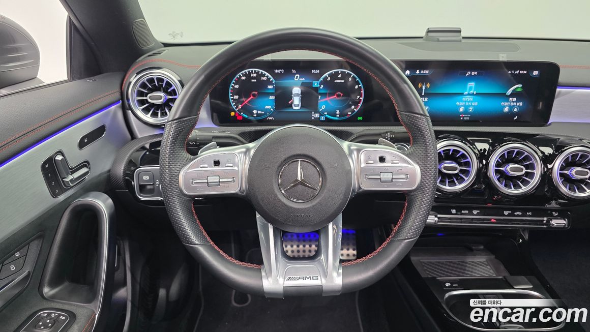 Mercedes-Benz CLA-Class 2021