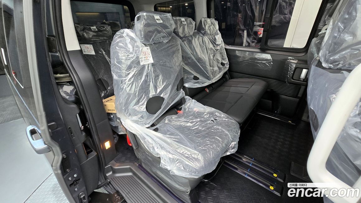 Hyundai Staria 2024