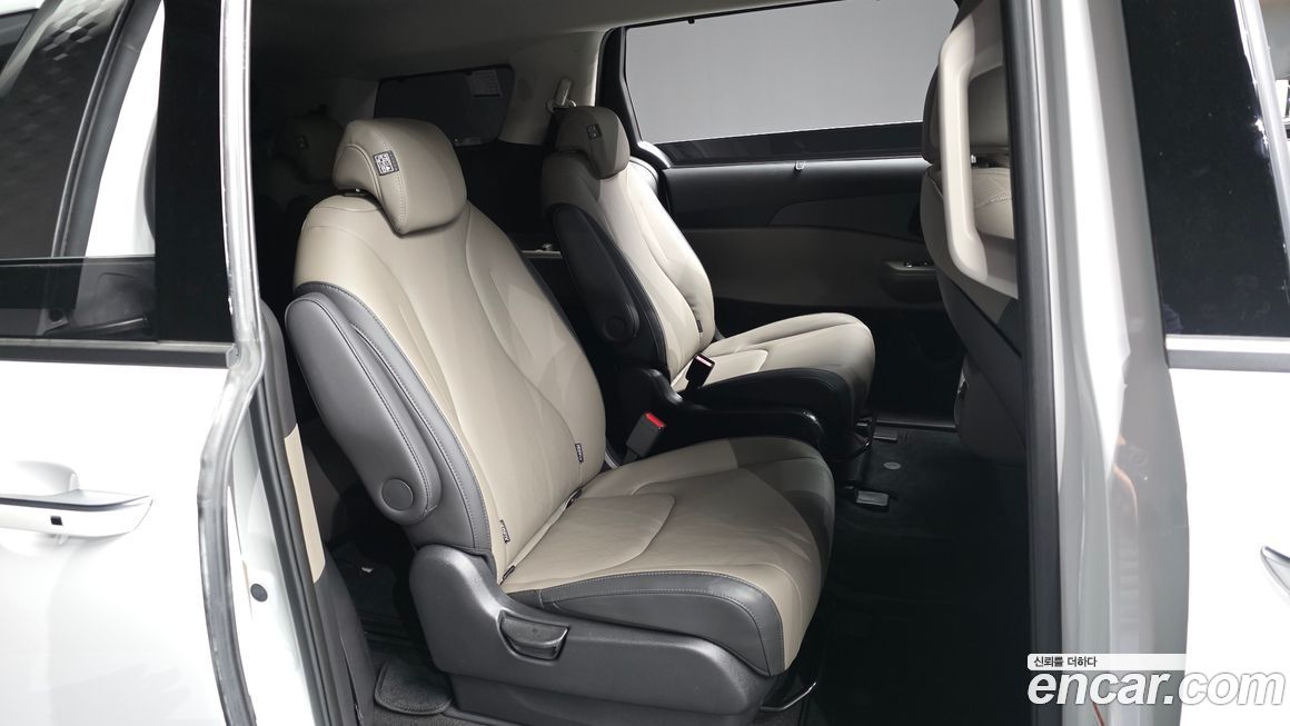 Kia Canival 2024