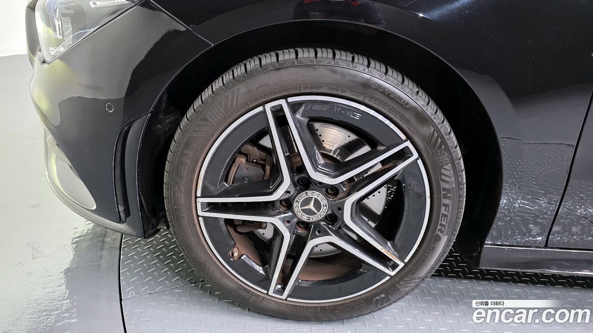 Mercedes-Benz CLA-Class 2020