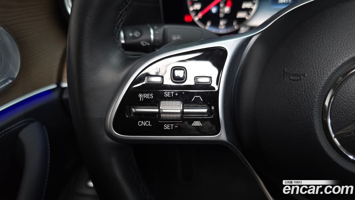 Mercedes-Benz E-Class 2020