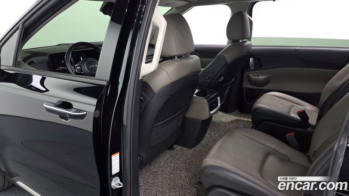 Kia Canival 2024