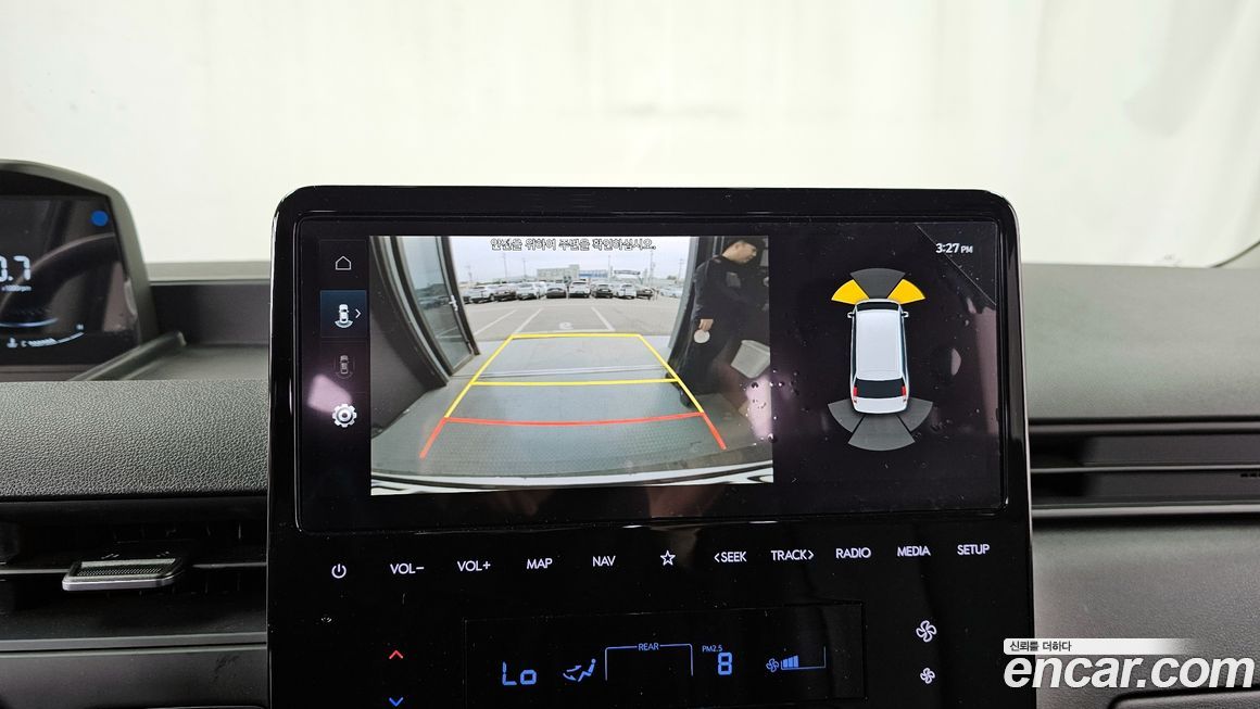 Hyundai Staria 2025